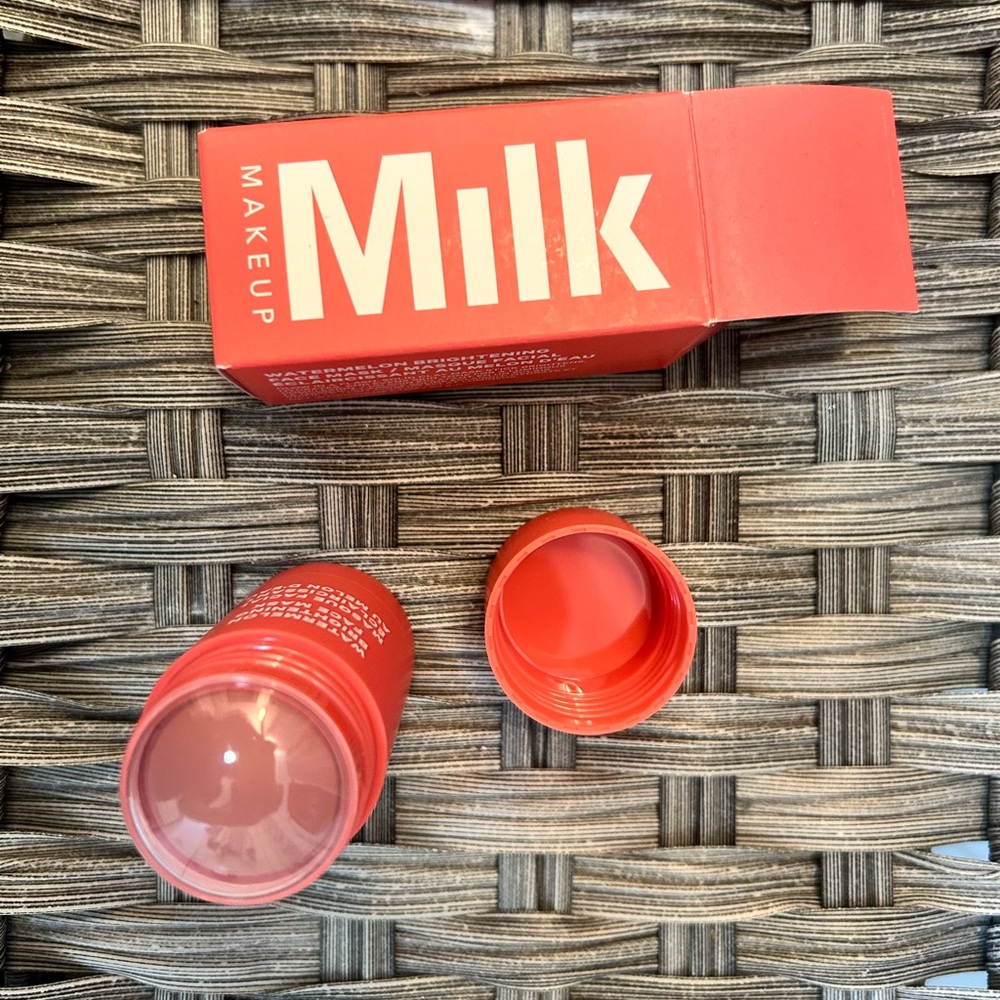 MILK watermelon brightening face mask